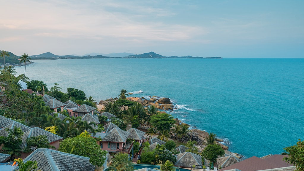Meer und Strand fuer laengeren Fitnessurlaub auf Koh Samui
